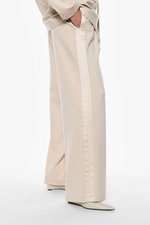 Pantalone punto milano banda raso
