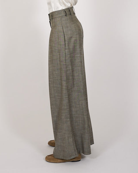 Pantalone vita alta con pence