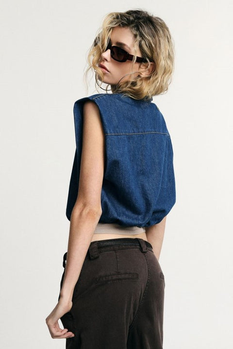 Gilet cropped con zip e collo classico