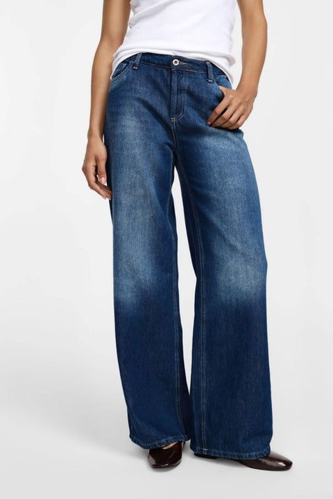 Jeans a gamba larga con vita alta