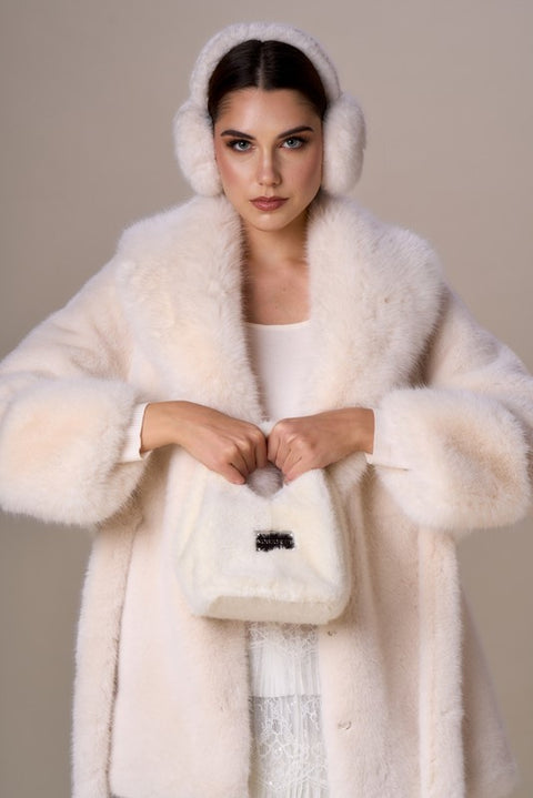 Chic faux fur bag