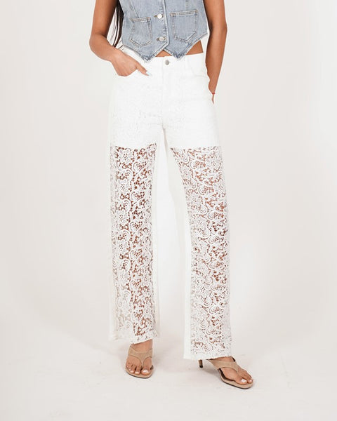 Denim traforato in macramÈ