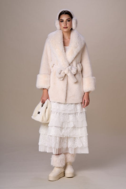 Giaccone simil pelliccia