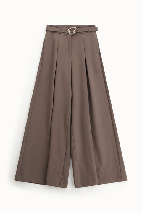 Pantalone ampio con fibbia oro