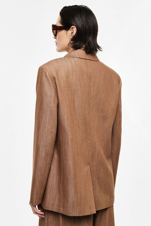 Blazer texturizzato con chiusura a due bottoni