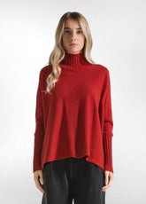 Pullover collo alto