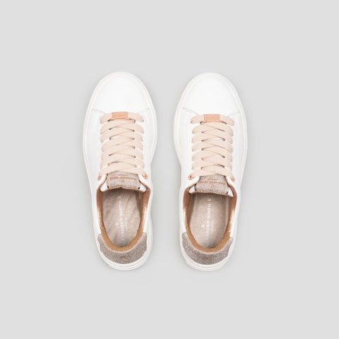 London woman white gold