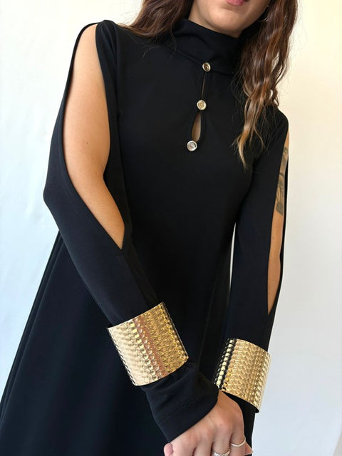 Abito corto scollatura bottoni oro e polsini oro