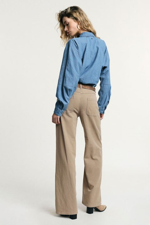 Pantaloni ampi cinque tasche vita alta