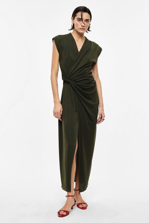 Abito lungo drappeggiato scollo a v senza maniche