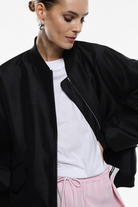 Giubbotto bomber oversize effetto satin con zip