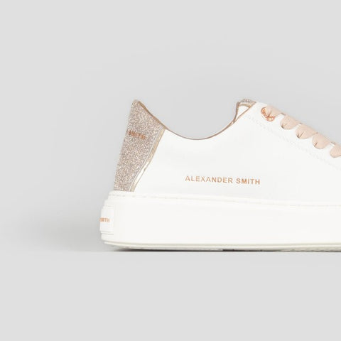 London woman white gold