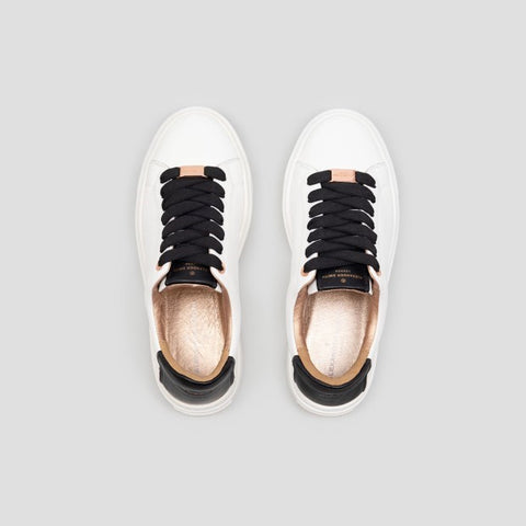 London woman white black