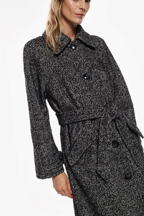 Cappotto ampio con cintura e tasche
